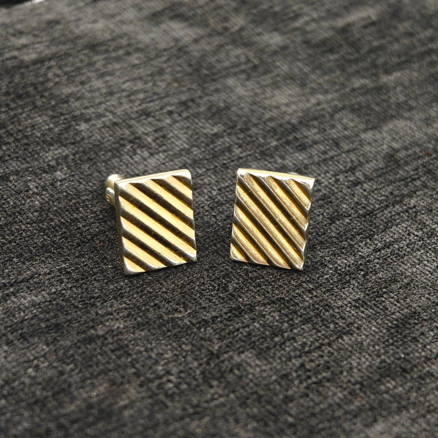 Hickok Gold Tone Textured Stripe Cuff Links