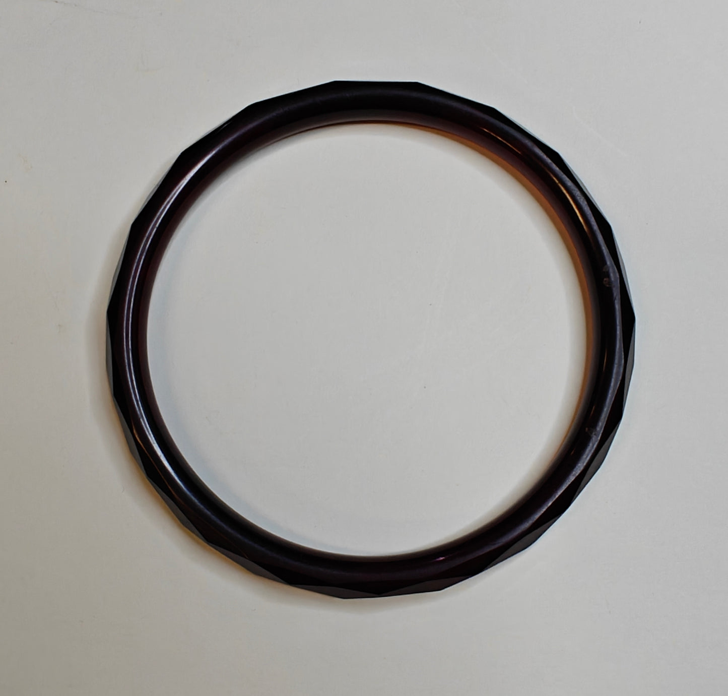 Bakelite Cherry Juice Bangle (Z)