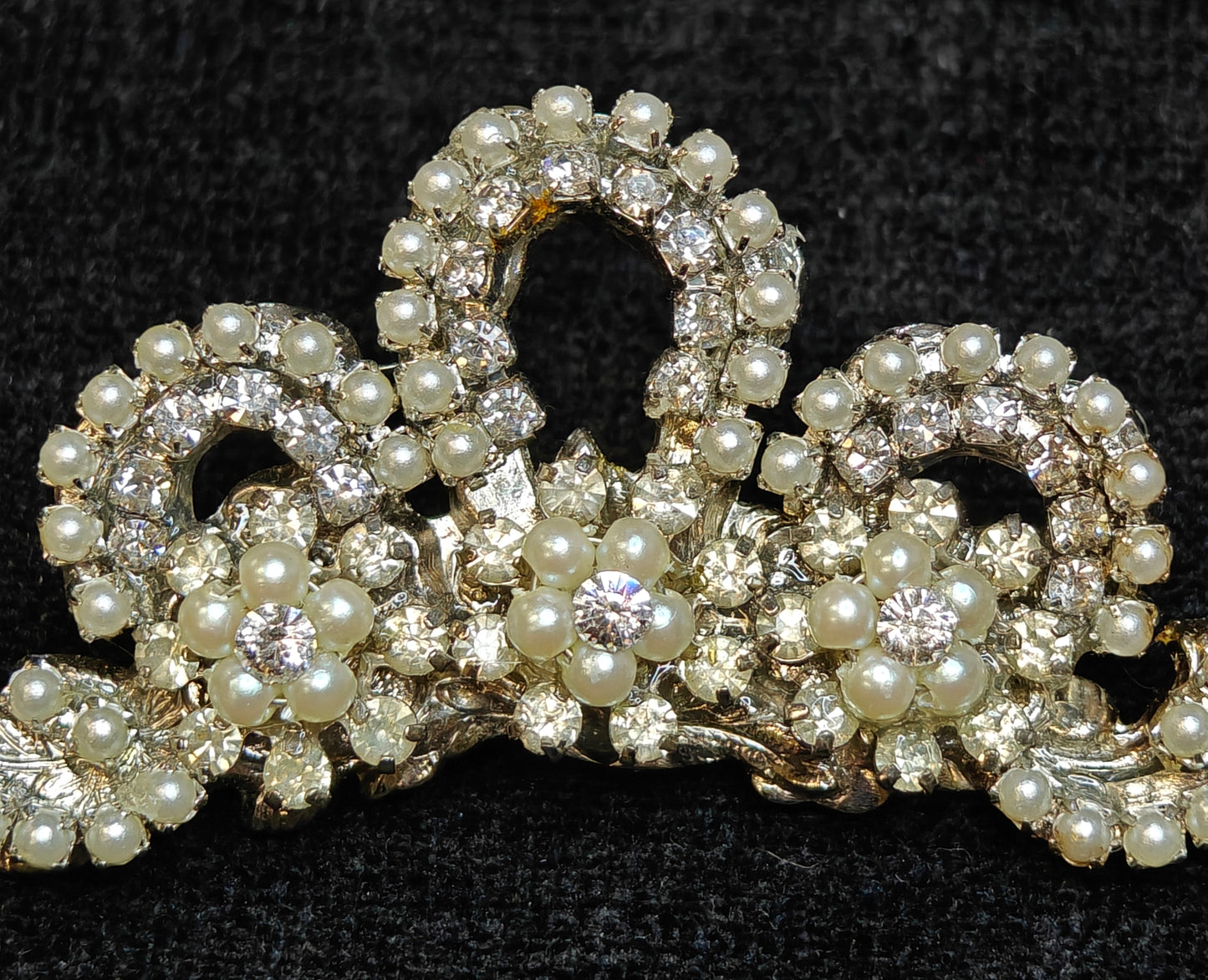 Austrian Crystal and Pearl Tiara Pin/Brooch - Wedding/Prom