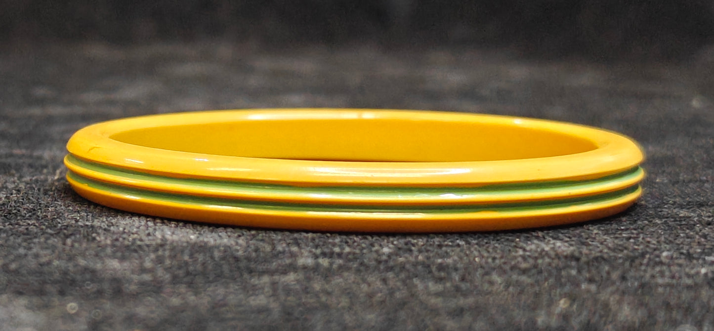 Bakelite Yellow Bangle with Narrow Green Ribs - Vintage Bakelite