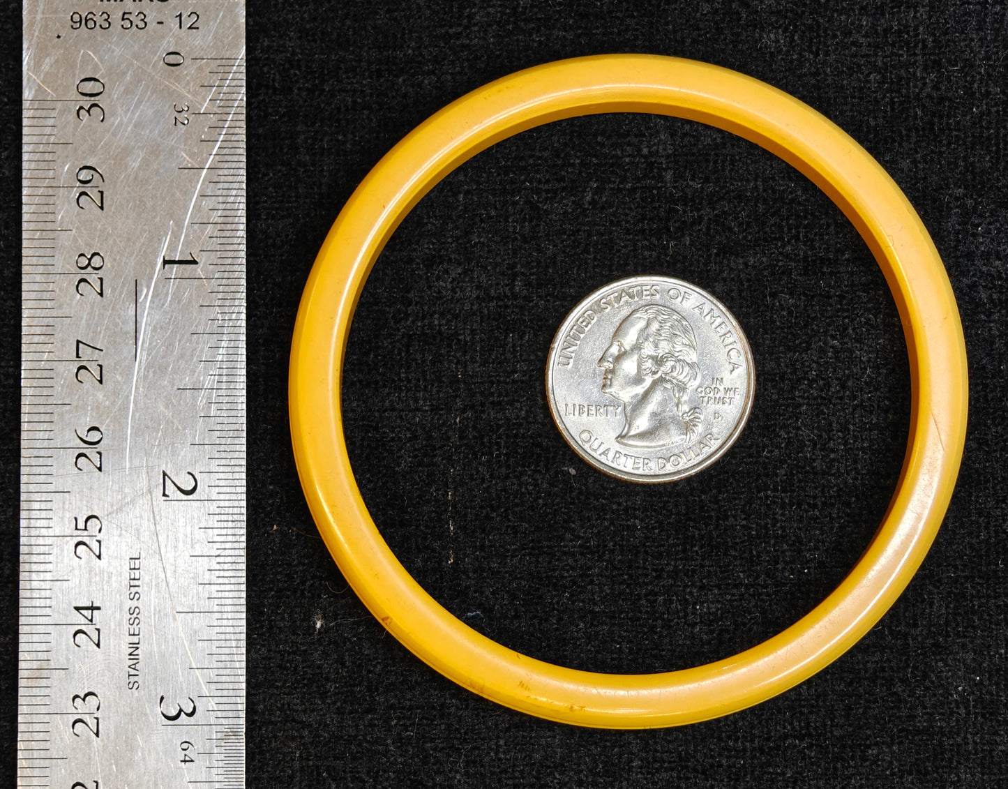 Bakelite Yellow Bangle with Narrow Green Ribs - Vintage Bakelite