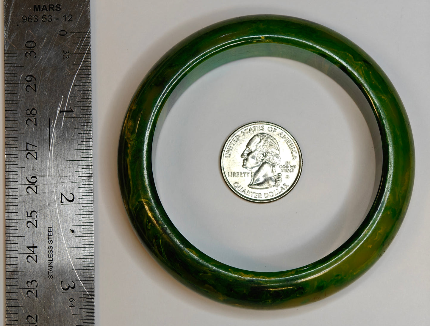Bakelite Vintage Bangle Marbled Yellow and Green - Bakelite Bracelet