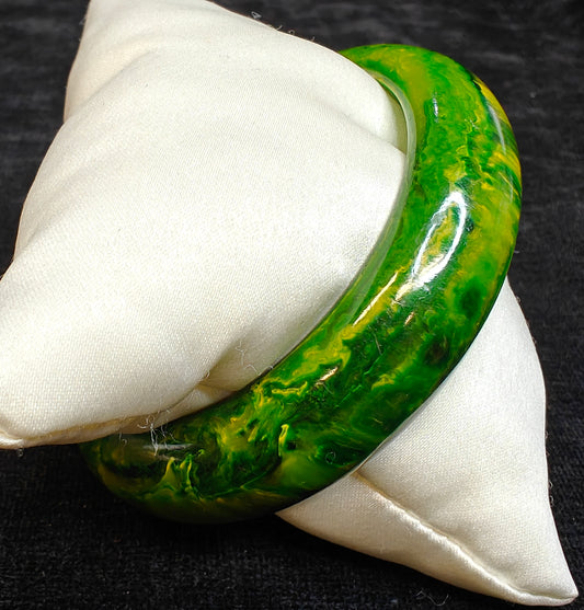 Bakelite Vintage Bangle Marbled Yellow and Green - Bakelite Bracelet