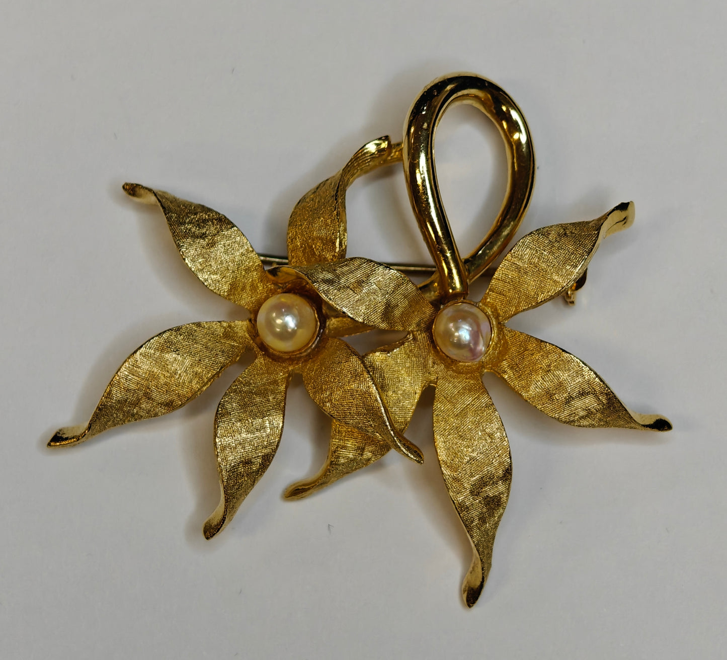 Gold Brooch of Twin Sunflowers with Seed Pearl Centers, Maker's Mark HTI