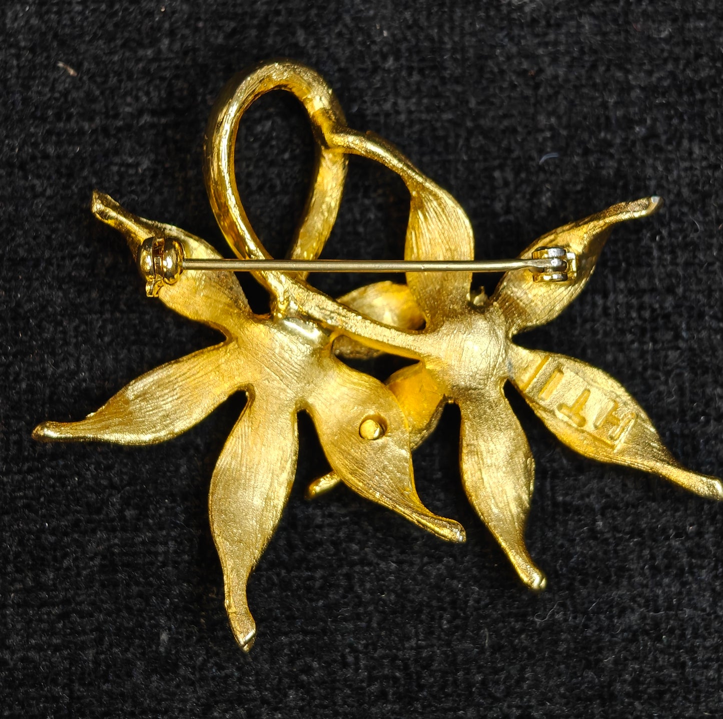 Gold Brooch of Twin Sunflowers with Seed Pearl Centers, Maker's Mark HTI