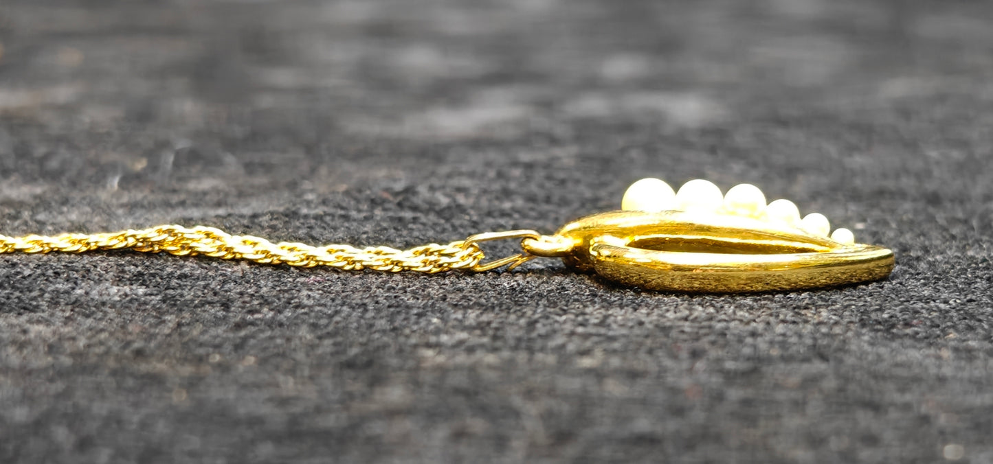 Trifari Heart with Leaf and Pearl Necklace - 1950 - 60s Trifari Necklace - Trifari Pearls in a Heart - Marked Trifai on Chain