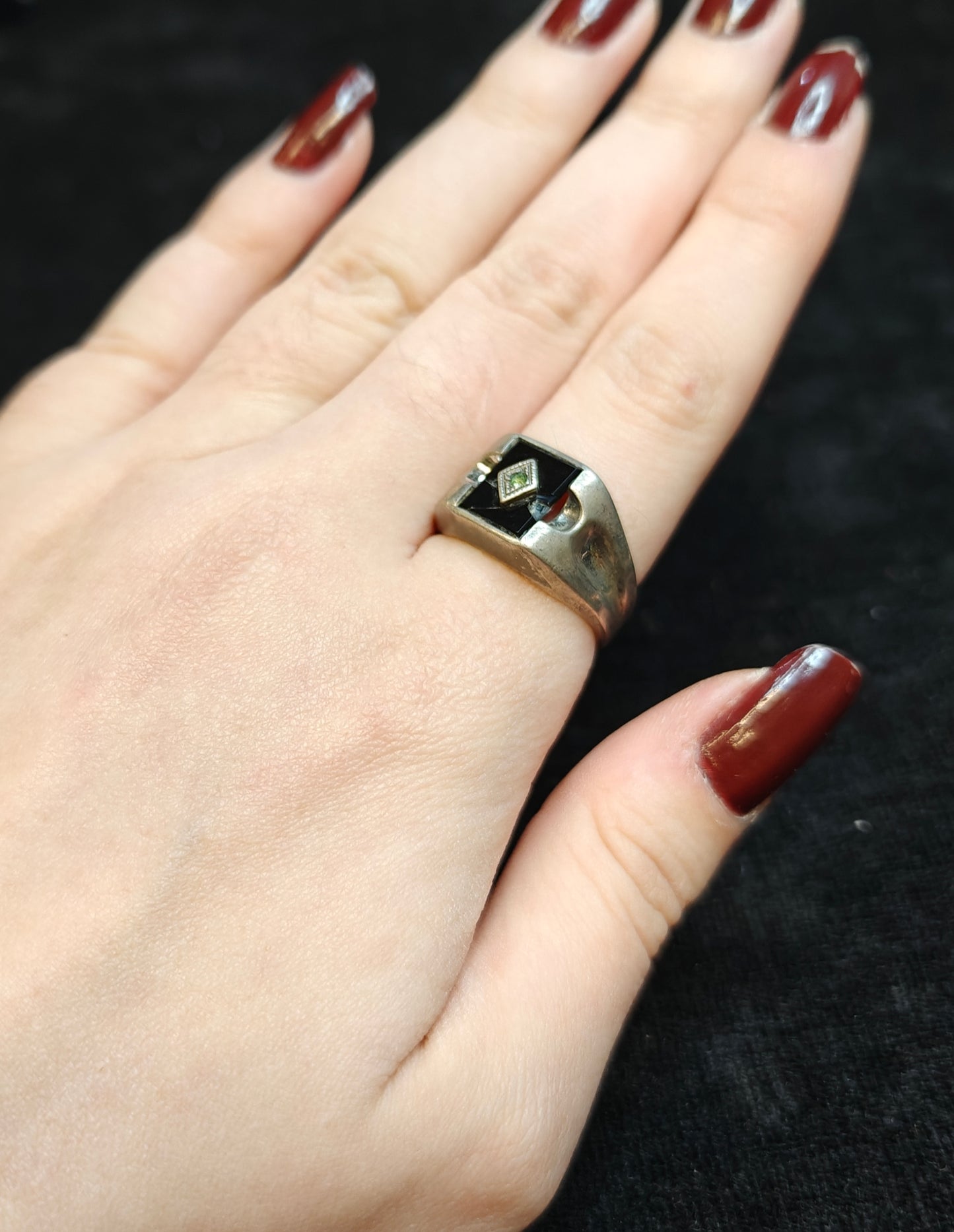 Sterling Silver Onyx Setting with Aquamarine Chip Center Setting - Size 7.5