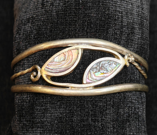Alpaca Silver and Abalone Cuff Bracelet - Small Petite Size Jewelry - Seashell Jewelry