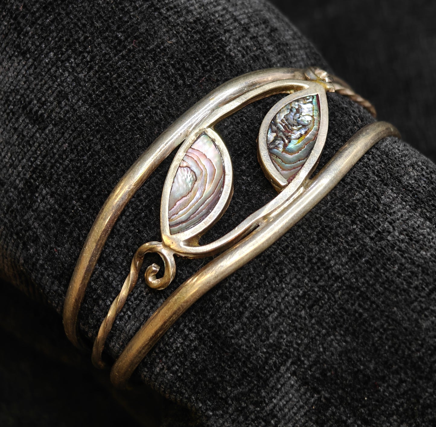 Alpaca Silver and Abalone Cuff Bracelet - Small Petite Size Jewelry - Seashell Jewelry