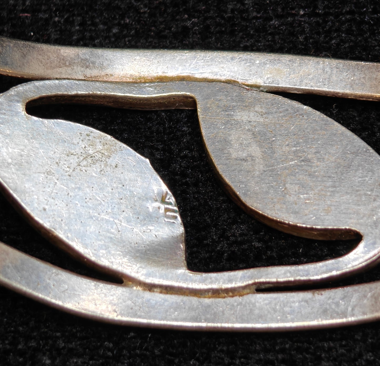 Alpaca Silver and Abalone Cuff Bracelet - Small Petite Size Jewelry - Seashell Jewelry