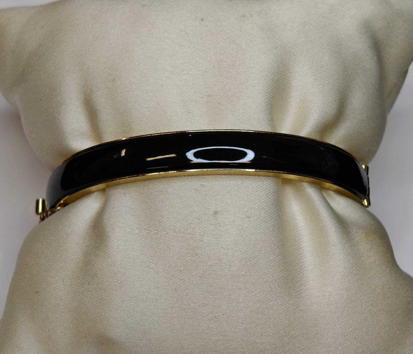 Hinged Bangle Bracelet in Black Enamel and Gold with Safety Chain