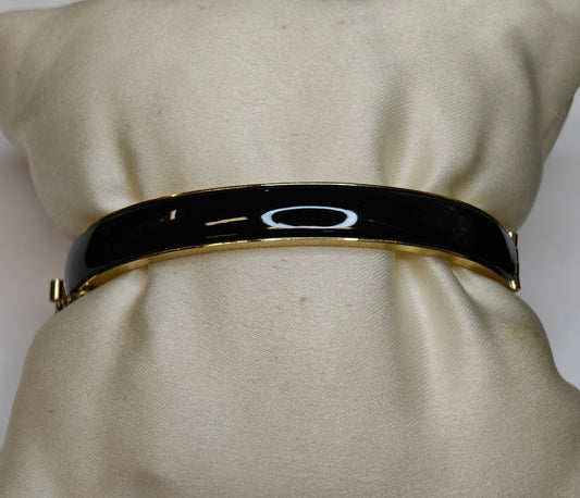 Hinged Bangle Bracelet in Black Enamel and Gold with Safety Chain