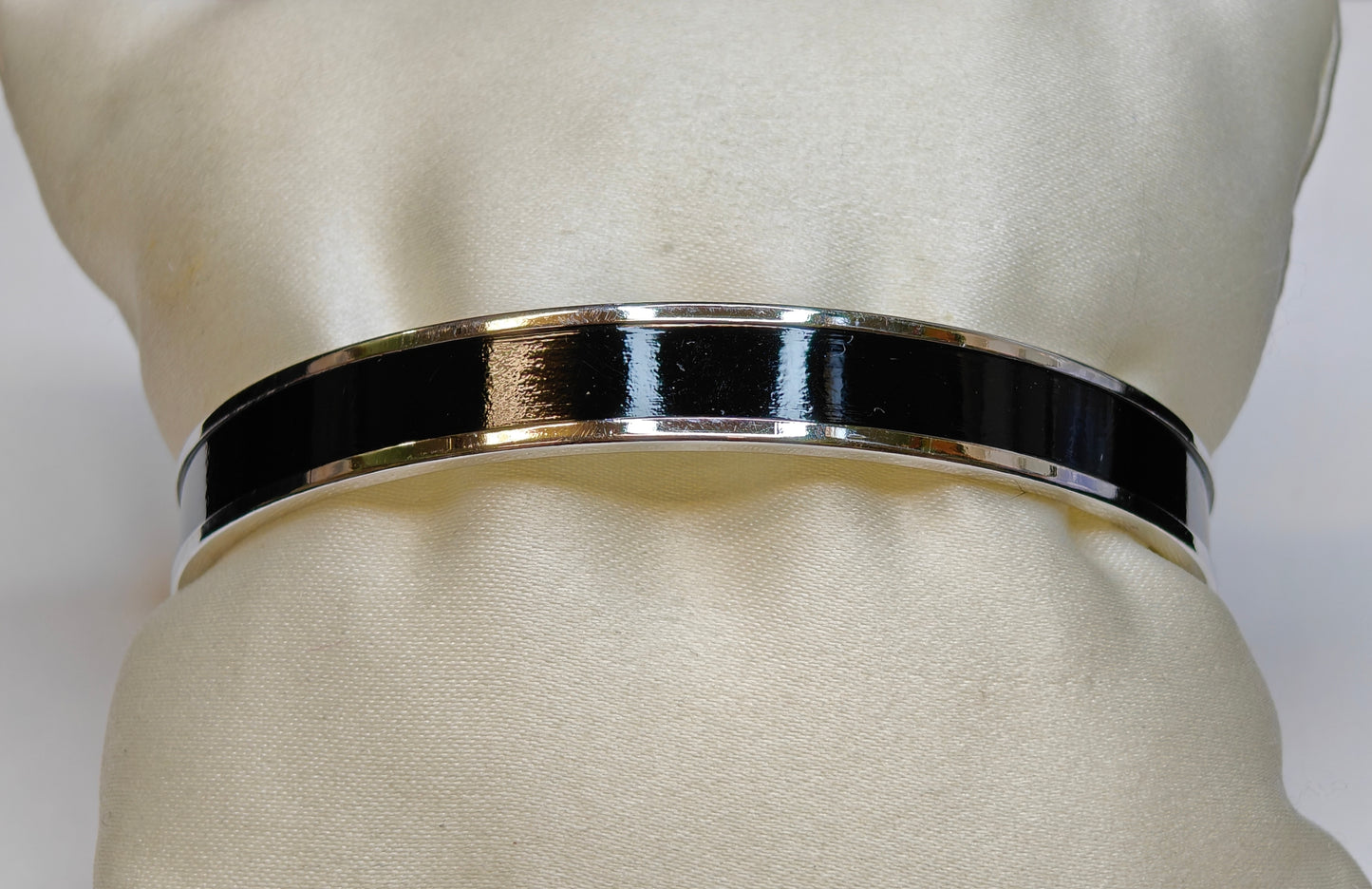 Black and Chrome Bangle - Vintage
