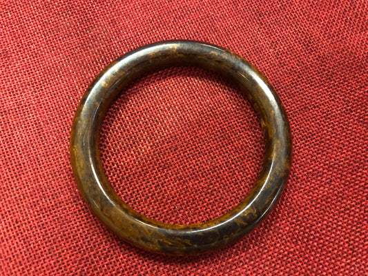Marbled Bakelite Honey and Cream Bangle Bracelet - Vintage