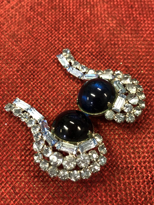 Blue Clasp Earrings - Vintage
