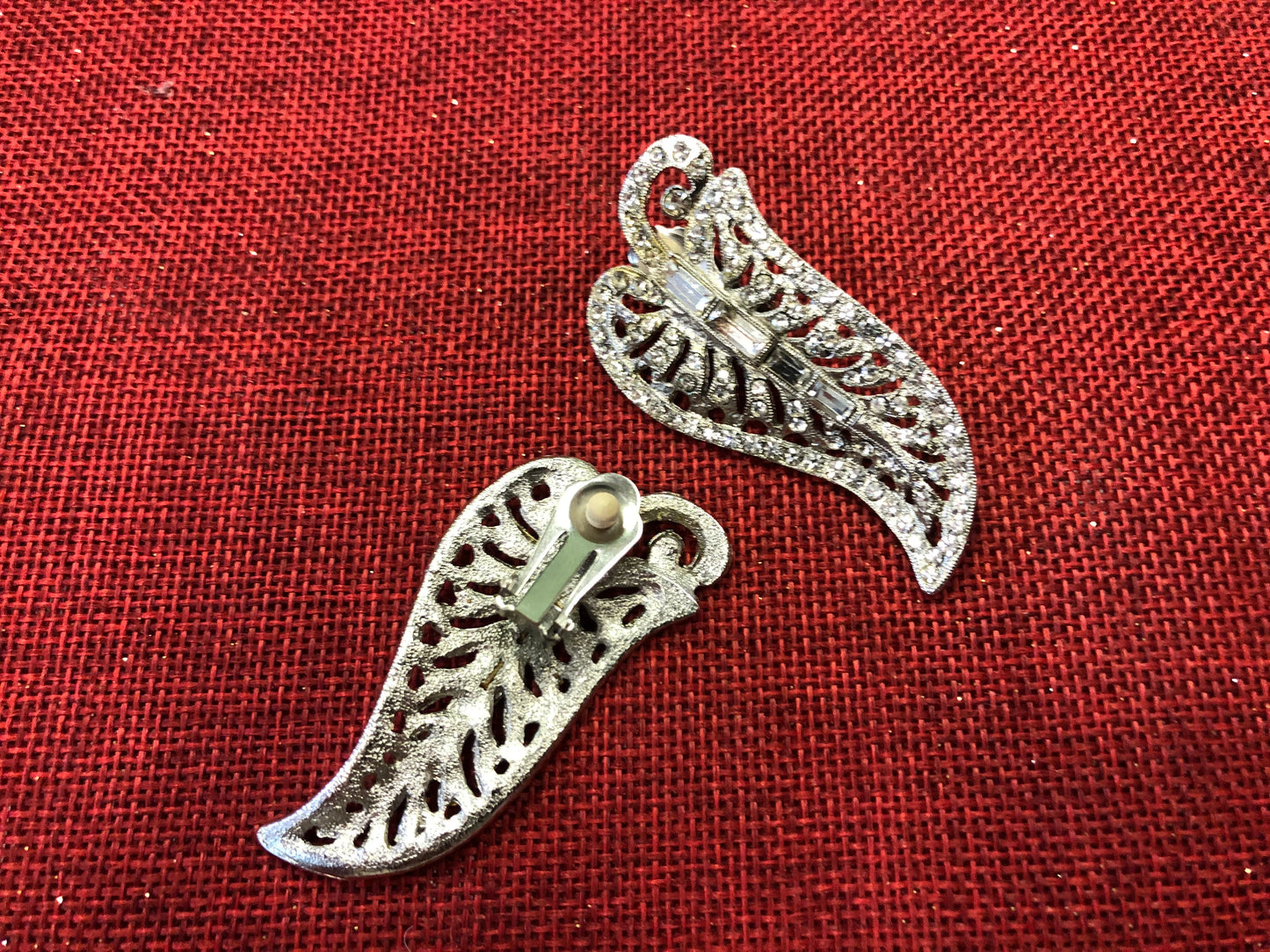 Leaf Earrings With Baguette And Cabochon Crystals