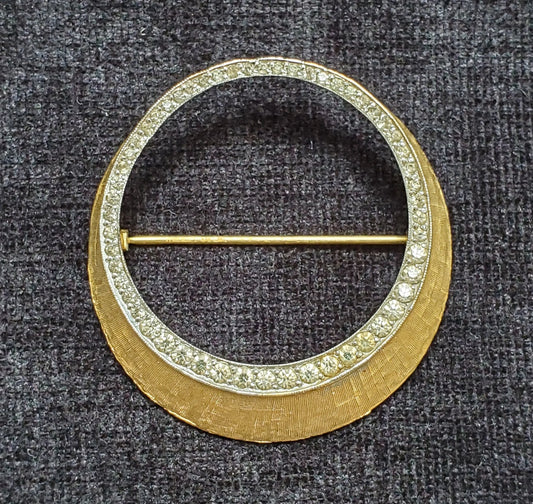 Coro Gold Circle with Crystals Pin/Brooch