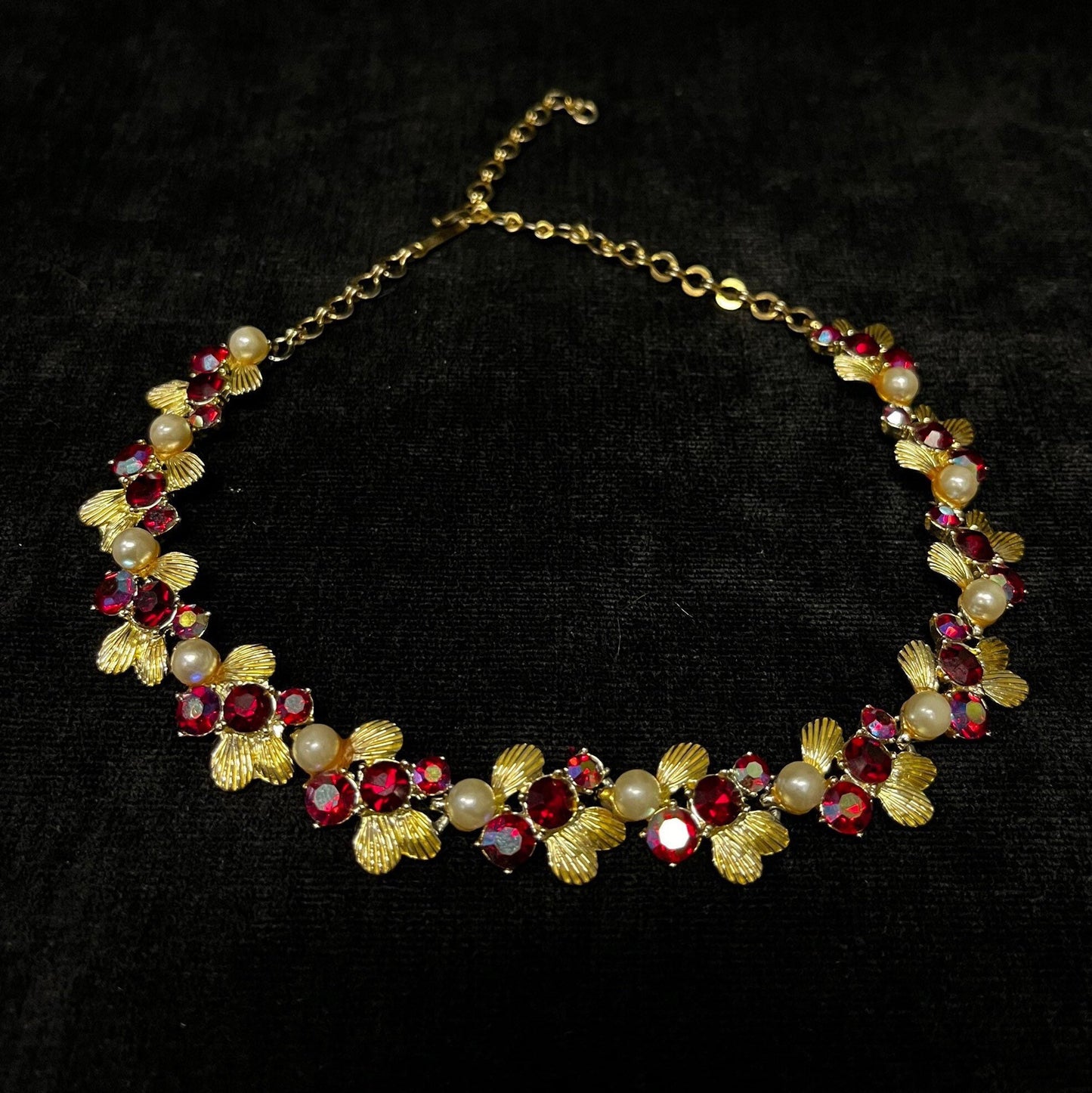 Choker Necklace with Ruby Red, Crimson Red Gems, Faux Pearl in Gold Seashells