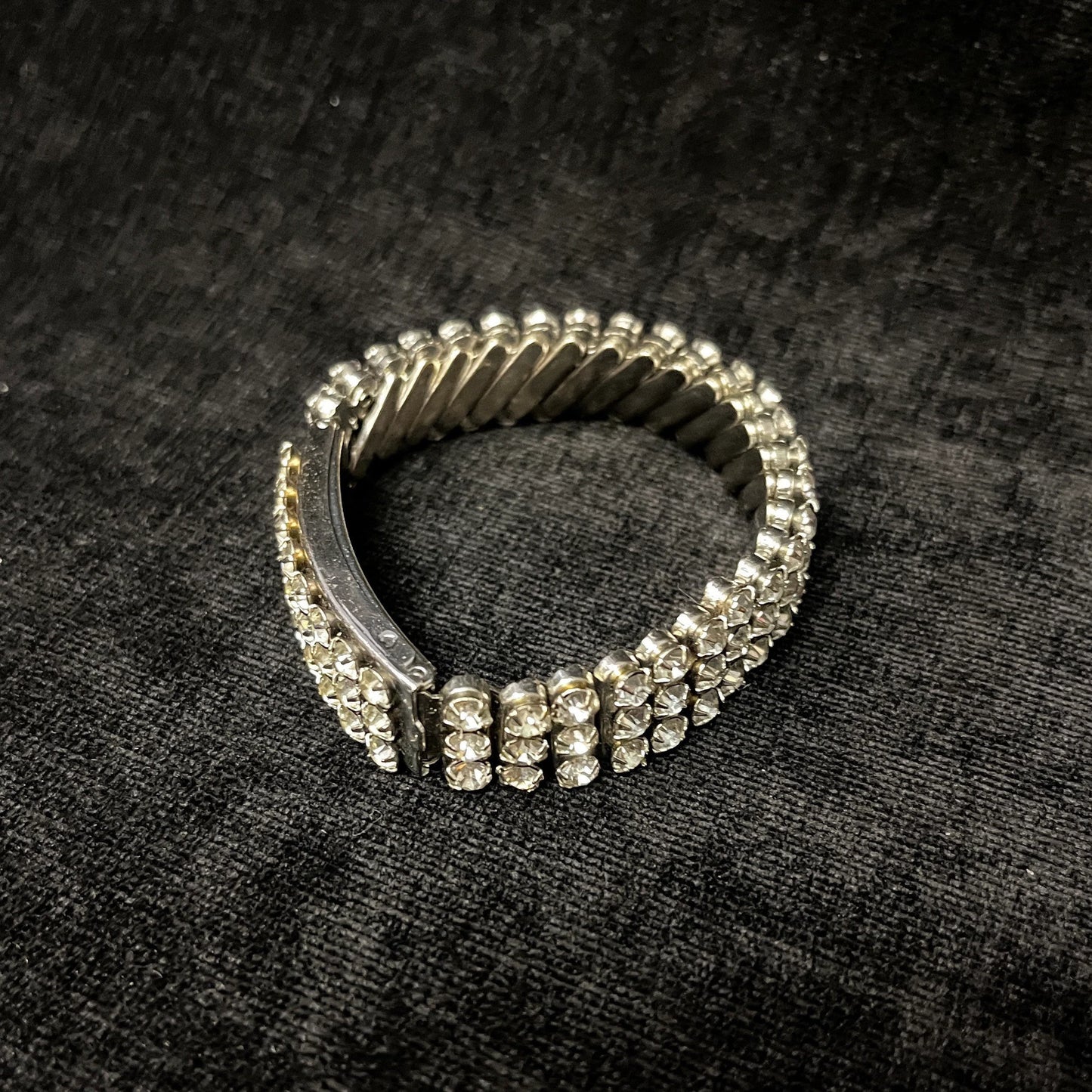 Crystal Expandable Bracelet With Secret Top Locket