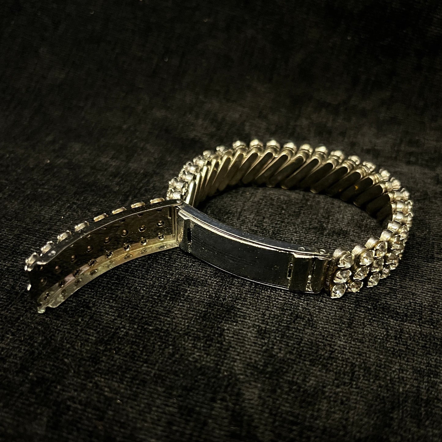 Crystal Expandable Bracelet With Secret Top Locket