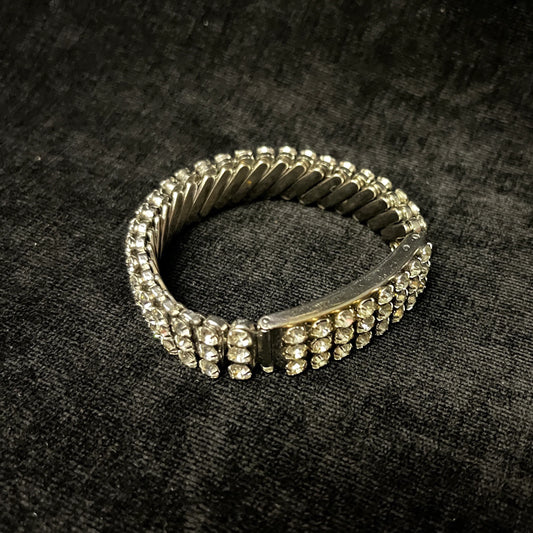 Crystal Expandable Bracelet With Secret Top Locket