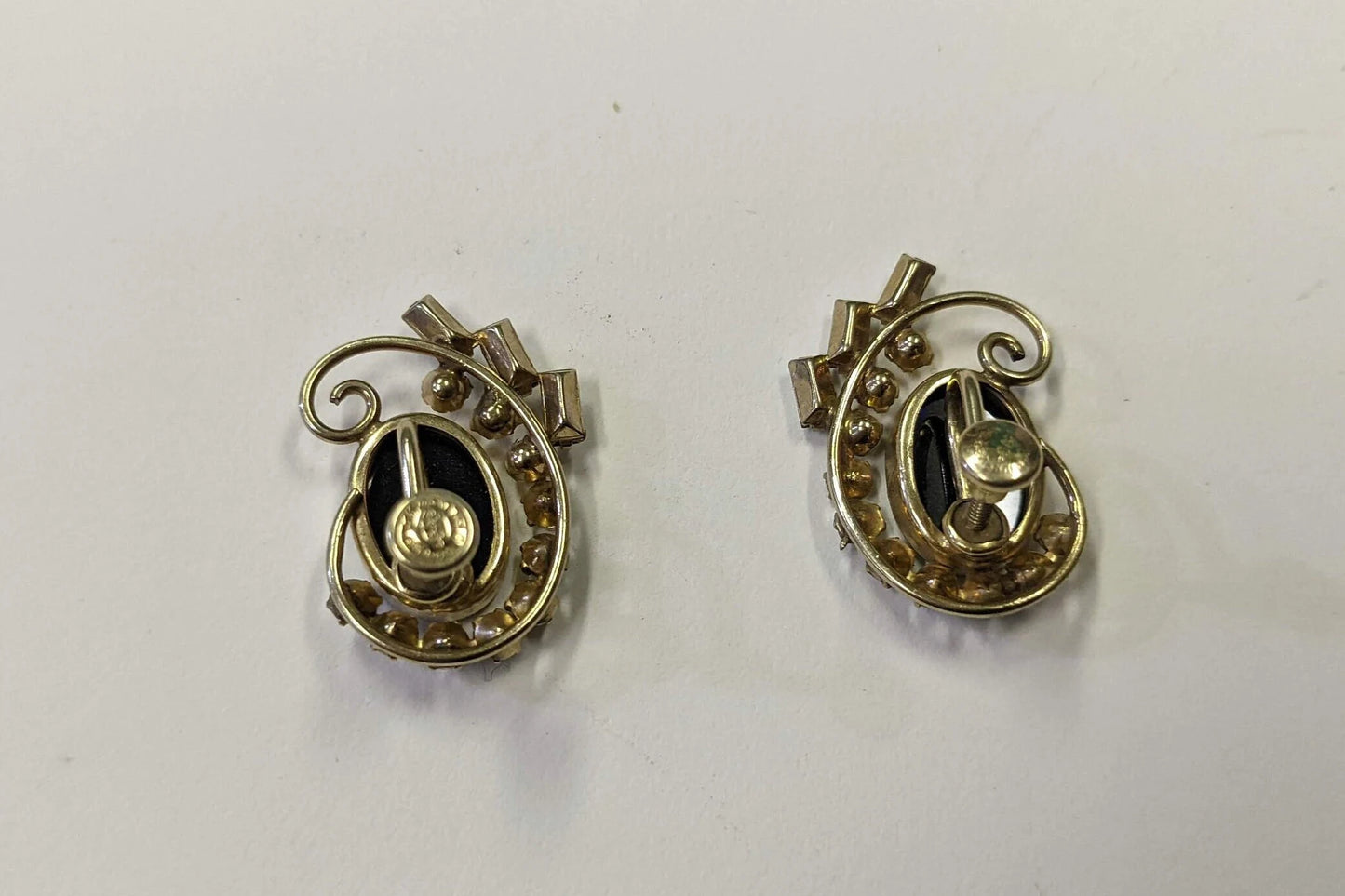 Crystal and Obsidian Screw-back Earrings and Brooch Set