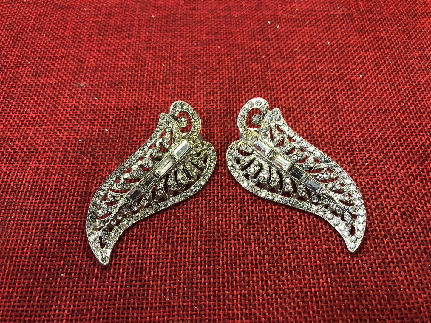 Leaf Earrings With Baguette And Cabochon Crystals