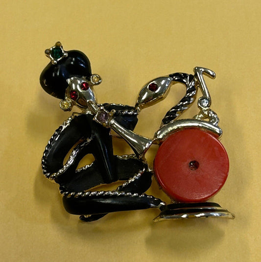Snake Charmer Brooch With Bakelite Disk - Vintage 1930s Jewelry