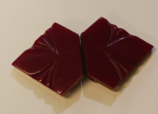 Dark Cherry Red Bakelite Belt Buckle - Ladies Art Deco Style Bakelite Buckle