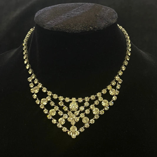Elegant Clear Crystal Rhinestone Necklace - Wedding Perfect - Vintage