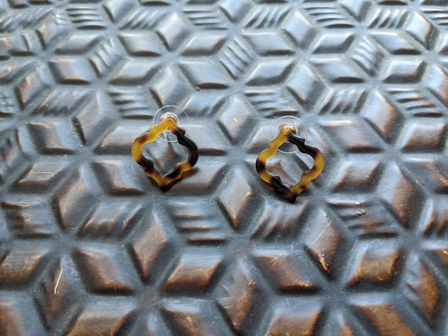 Tortoise Shell Drop Earrings - Post Earrings with style