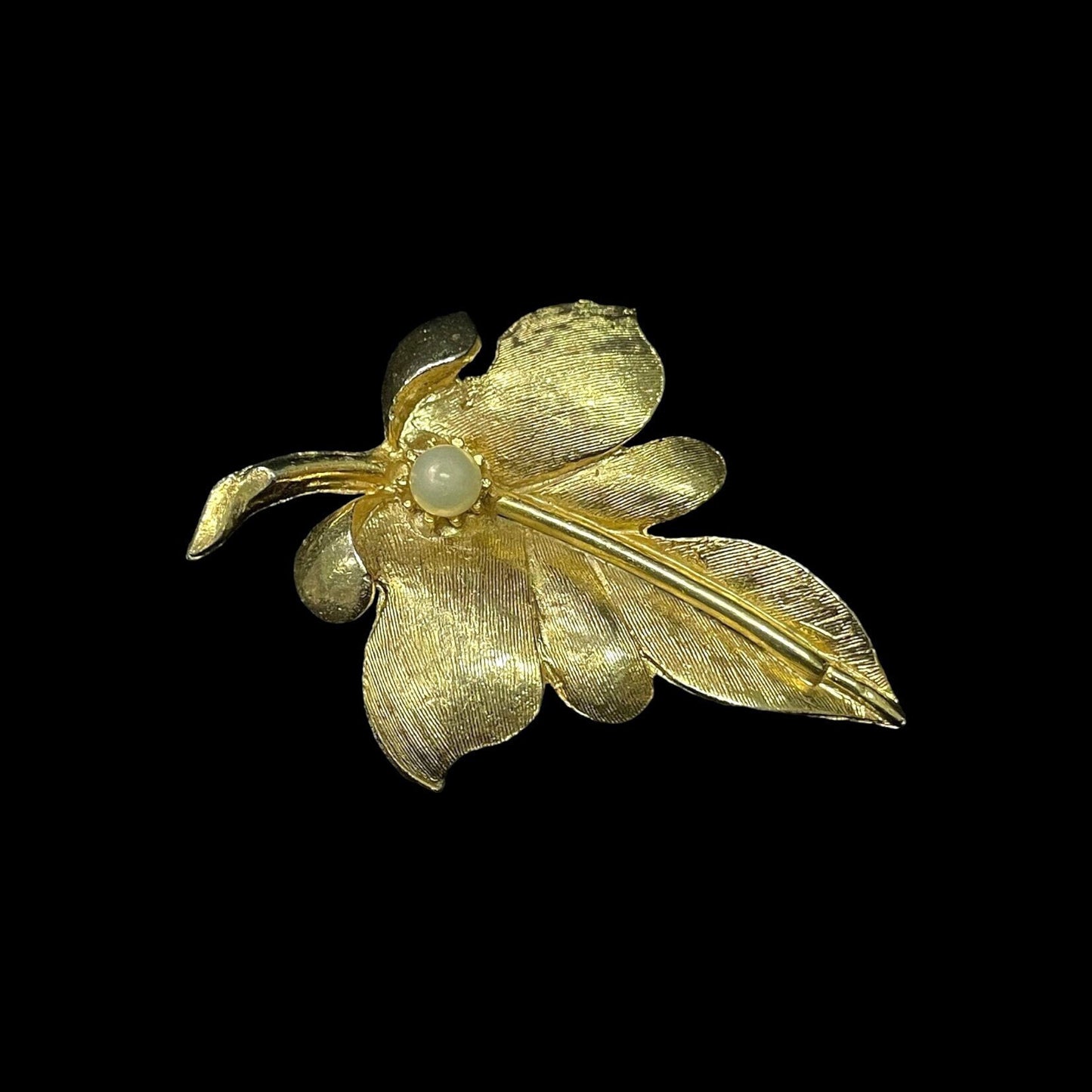 Leaf Broach with Simulated Pearl - Pearls from Majorca - Made in Spain - In Original Box