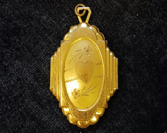 Gold Tone Heart Locket - Art Deco Gifts - Vintage 1920-30s