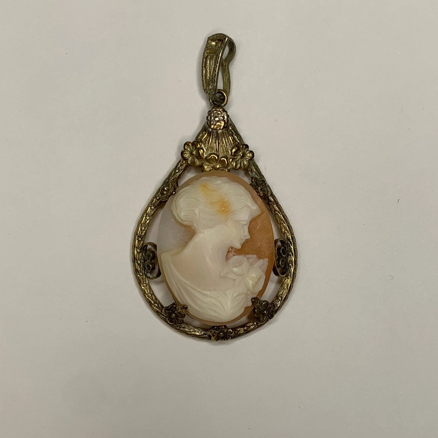Authentic Italian Cameo - Tear Drop Pendant